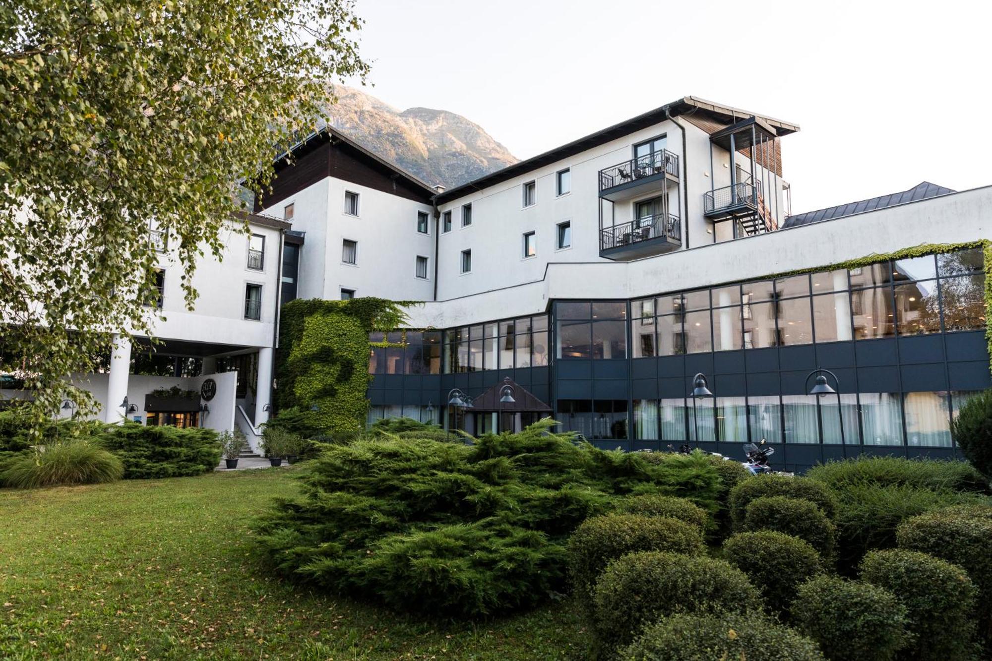 Hotel Alp Bovec Exterior photo