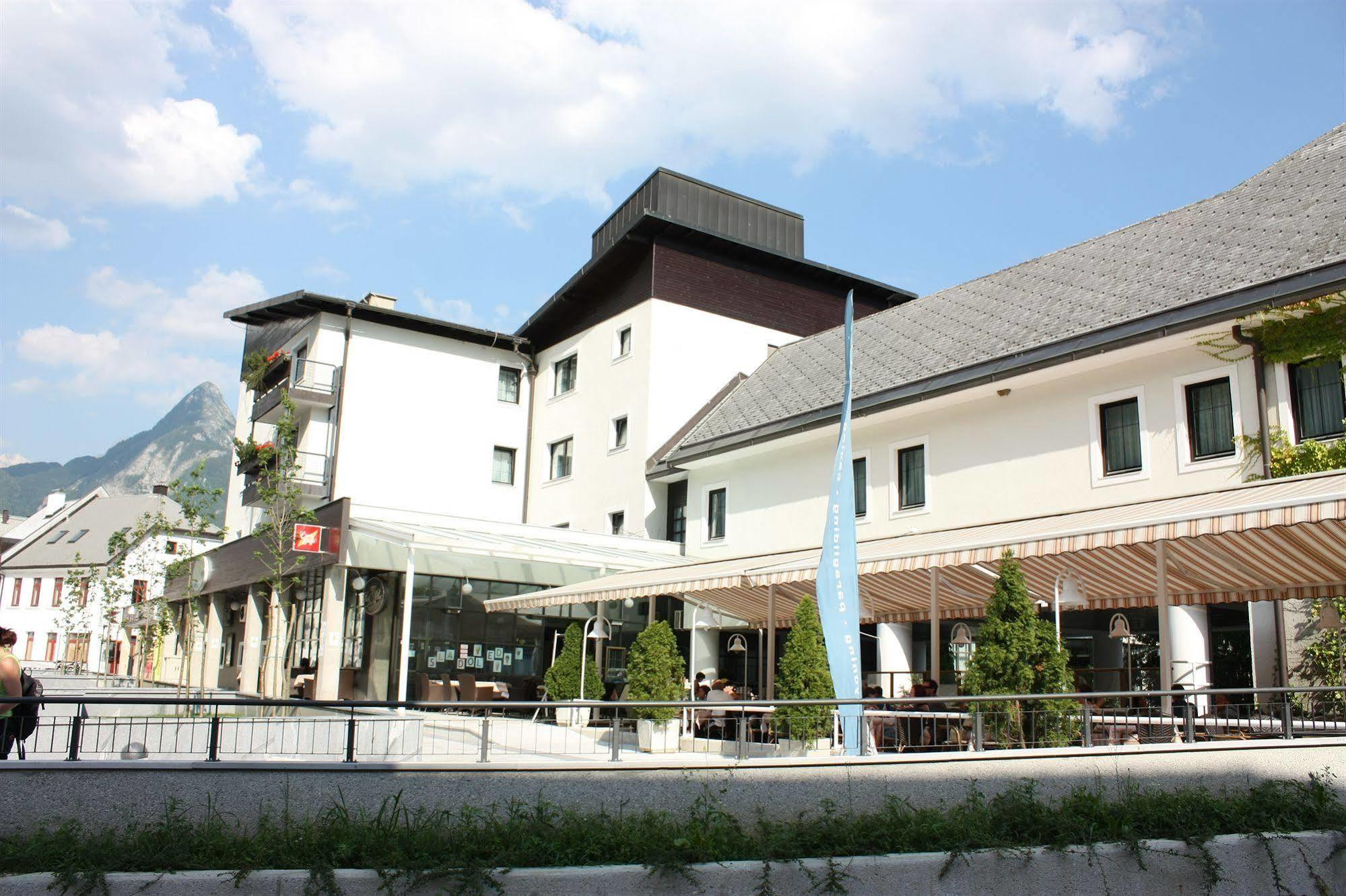 Hotel Alp Bovec Exterior photo